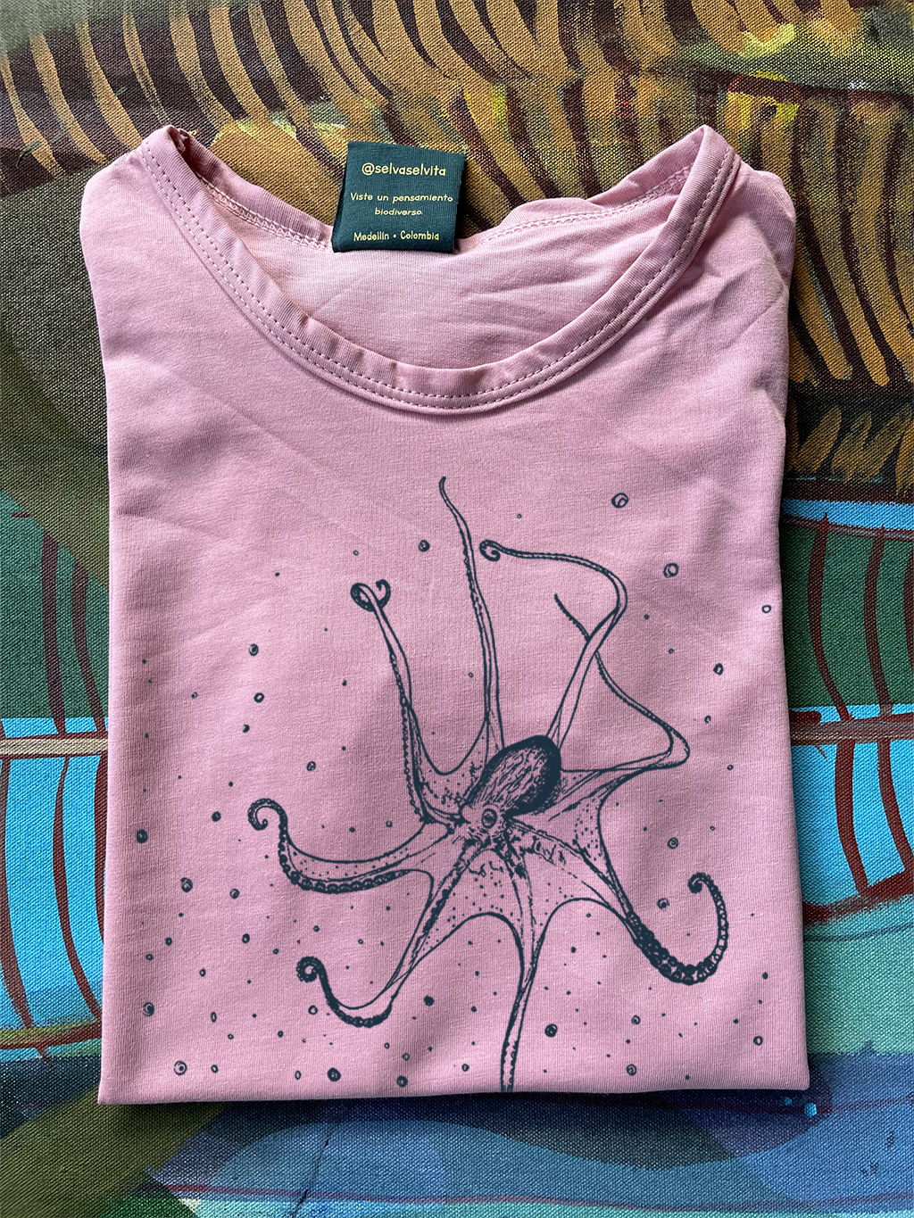 Camiseta Pulpo gigante • Infantil